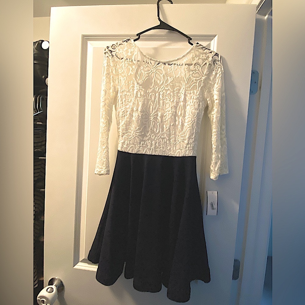 Macy’s white lace with navy blue cocktail dress